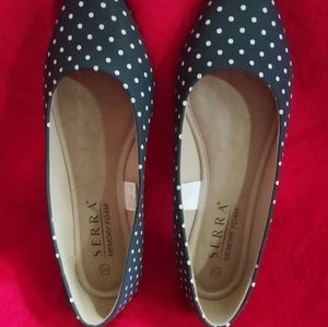 Blue and white Sierra flats